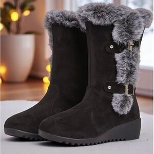 Women's Faux Fur Lined Winter Boots